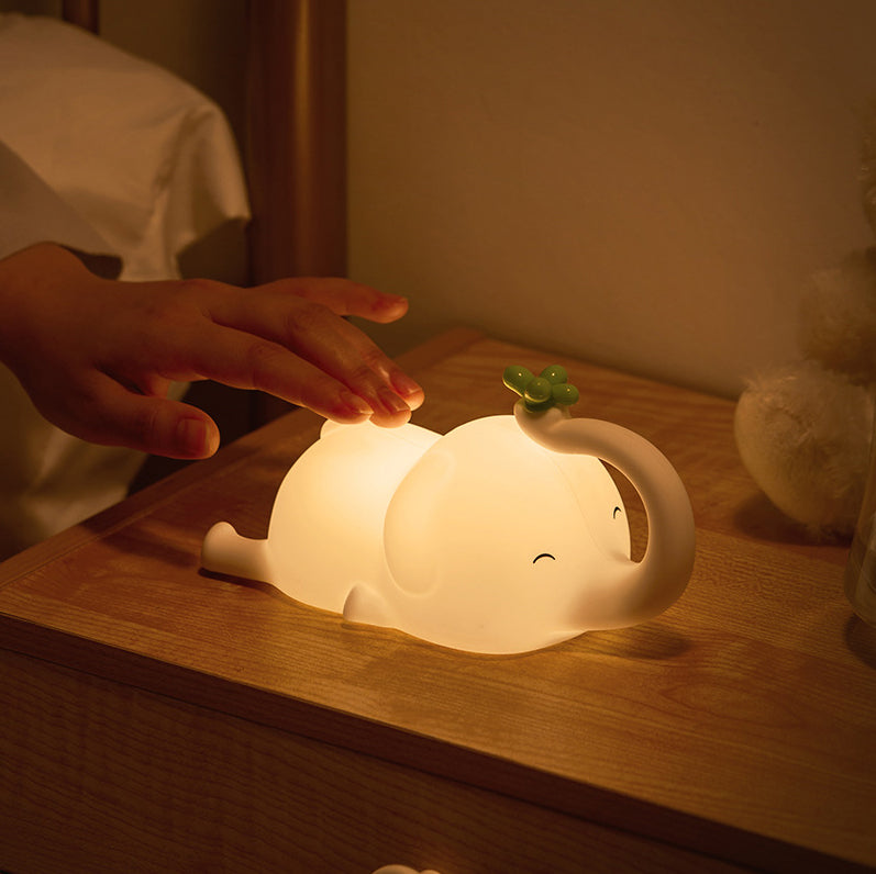 MeWaii® Squishy Silicone Flying Elephant LED Night Light - Perfect Gift for Kids and Girls